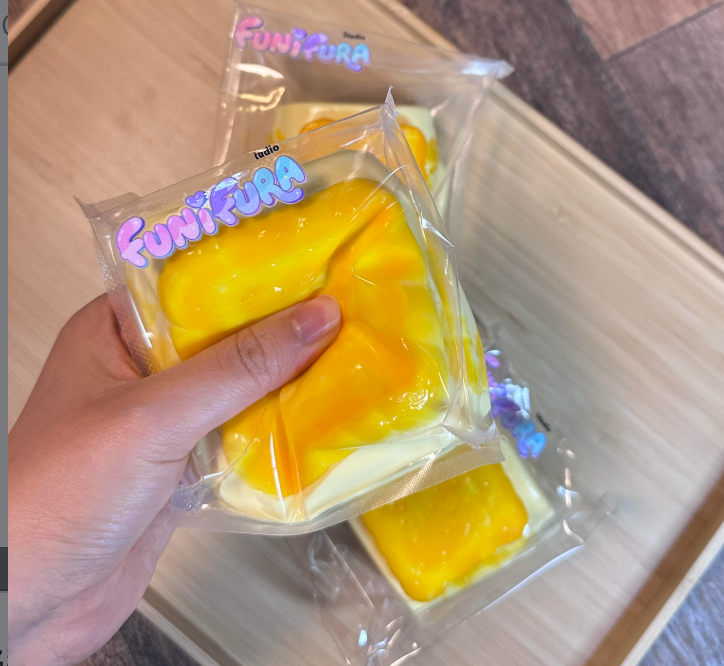 180g うしさんクッキー×焼きマシュマロスクイーズ｜こんがり焼けたマシュマロのとろ感＆クッキーの可愛さを手作りで再現｜クリーム感｜5%確率で【限定版】ソフトクリーム感が当たる