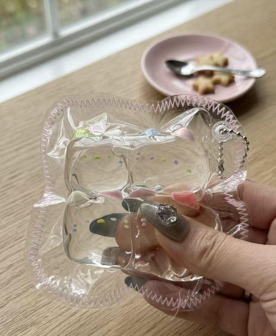 <透明にゃんちゃんファミリーシリーズ>  20g~ 240g フニフラ水感スクイーズ｜飴みたいな透けツヤ感×ぷるぷる水感